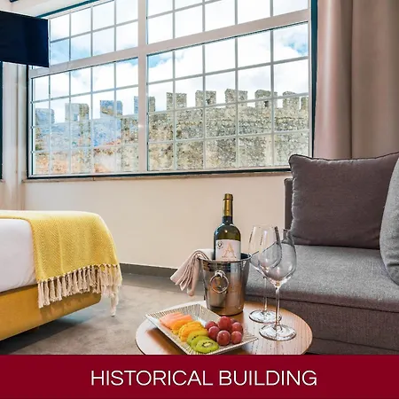 בית הארחה Casa Senhoras Rainhas Al - - By Unlock אובידוס